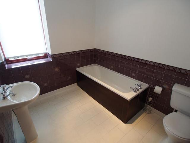  Image of 3 bedroom Cottage to rent in Dyce Dyce Aberdeen AB21 at Dyce Aberdeen Aberdeen, AB21 0HT