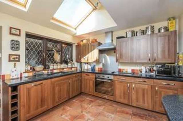  Image of 3 bedroom Detached house for sale in The Meads West Hanney Wantage OX12 at The Meads West Hanney Wantage, OX12 0LJ