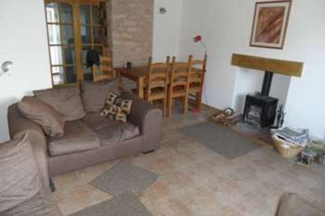  Image of 2 bedroom Terraced house to rent in Grange-De-Lings Grange-De-Lings Lincoln LN2 at Watering Dyke Cottages Grange-de-Lings Lincoln, LN2 2LY