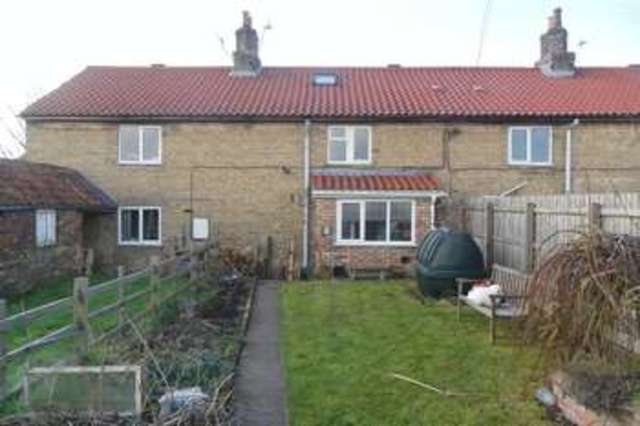  Image of 2 bedroom Terraced house to rent in Grange-De-Lings Grange-De-Lings Lincoln LN2 at Watering Dyke Cottages Grange-de-Lings Lincoln, LN2 2LY