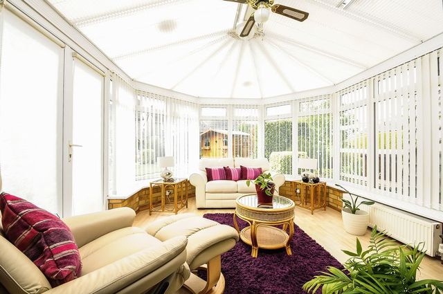  Image of 3 bedroom Detached house for sale in Linden Crescent Grove Wantage OX12 at Linden Crescent Grove Wantage, OX12 7NB