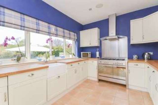  Image of 4 bedroom Detached house for sale in Corstorphine Bank Drive Corstorphine Edinburgh EH12 at Corstorphine Bank Drive Corstorphine Edinburgh, EH12 8RW