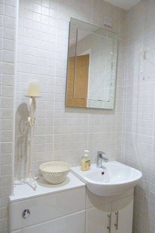  Image of 1 bedroom Flat to rent in Fauldburn Edinburgh EH12 at Corstorphine Edinburgh Edinburgh, EH12 8YQ