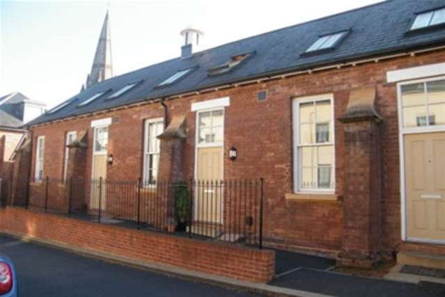 Image of 1 bedroom Detached house to rent in Mount Dinham Court Exeter EX4 at Exeter, EX4 4FY
