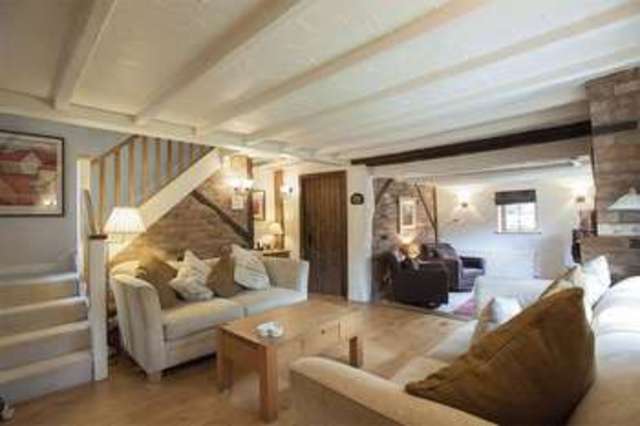  Image of 3 bedroom Detached house for sale in Dialhouse Lane Coventry CV5 at Dialhouse Lane  Coventry, CV5 7LP