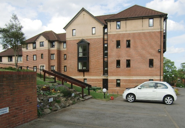  Image of 1 bedroom Apartment to rent in Filey Road Scarborough YO11 at Hartford Court Filey Road Scarborough, YO11 2TP