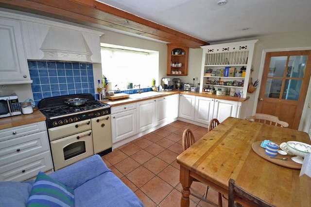  Image of 2 bedroom Cottage for sale in Elm Cottages Heath Wakefield WF1 at Heath Wakefield West Yorkshire, WF1 5SW