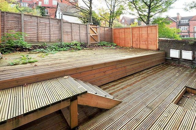  Image of 2 bedroom Flat to rent in Finchley Road London NW3 at Finchley Road Swiss Cottage London, NW3 5HS