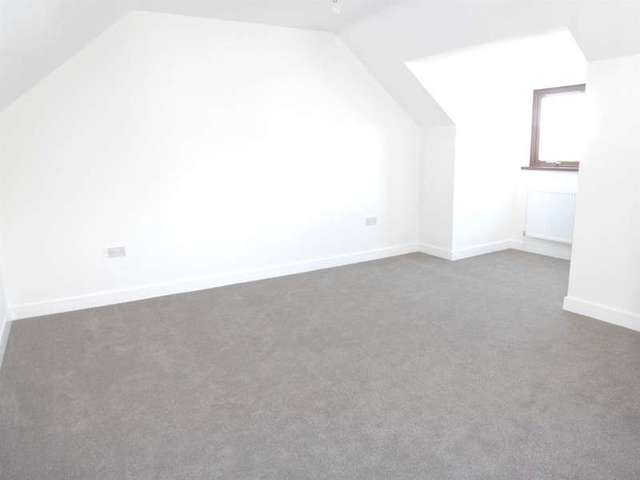  Image of 4 bedroom Detached house for sale in The Retreat Nottage Porthcawl CF36 at Nottage Porthcawl Porthcawl, CF36 3RU