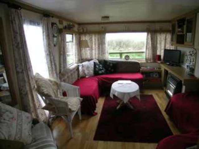  Image of 2 bedroom Bungalow for sale in Camrose Haverfordwest SA62 at Haverfordwest Pembrokeshire Keeston, SA62 6HJ