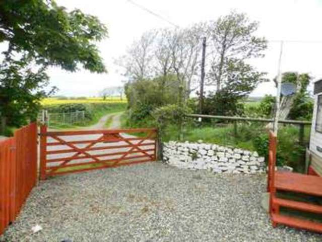  Image of 2 bedroom Bungalow for sale in Camrose Haverfordwest SA62 at Haverfordwest Pembrokeshire Keeston, SA62 6HJ