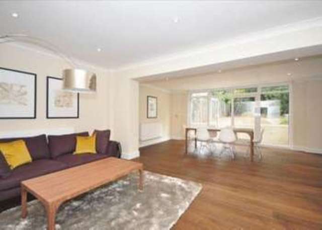  Image of 4 bedroom Terraced house to rent in Harley Road London NW3 at Harley Road Swiss Cottage London, NW3 3BX