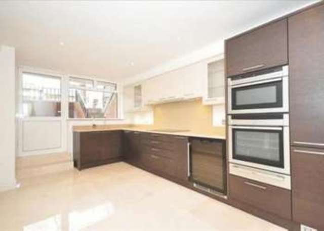  Image of 4 bedroom Terraced house to rent in Harley Road London NW3 at Harley Road Swiss Cottage London, NW3 3BX