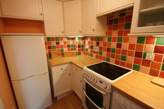  Image of 2 bedroom Terraced house to rent in Hermitage Road Abingdon OX14 at Hermitage Road  Abingdon, OX14 5RN