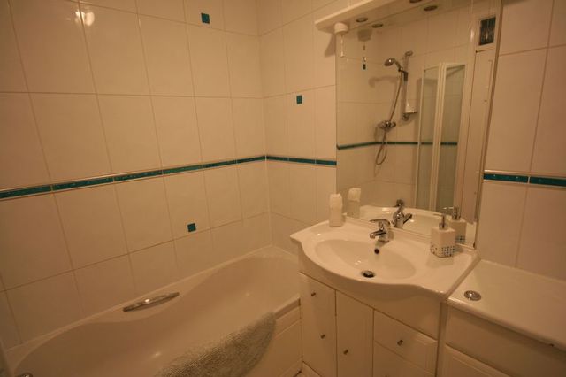  Image of 2 bedroom Terraced house to rent in Hermitage Road Abingdon OX14 at Hermitage Road  Abingdon, OX14 5RN