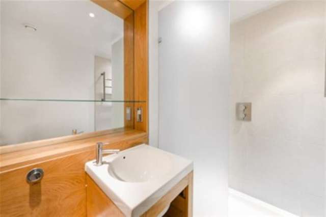  Image of 2 bedroom Flat to rent in Hermitage Street London W2 at London, W2 1PW