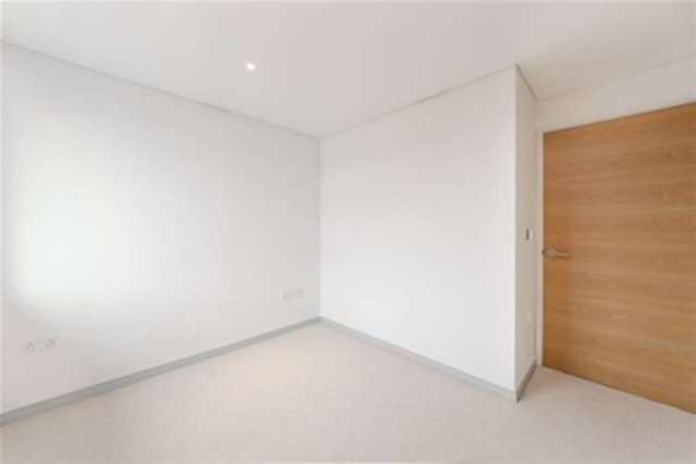  Image of 2 bedroom Flat to rent in Hermitage Street London W2 at London, W2 1PW