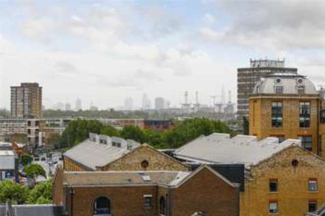  Image of 2 bedroom Flat for sale in Coral Row London SW11 at Coral Row Wandsworth Clapham Junction, SW11 3UF
