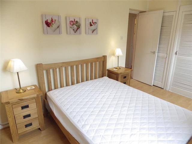 Image of 1 bedroom Flat to rent in Stuart Crescent East Craigs Edinburgh EH12 at Corstorphine Edinburgh Edinburgh, EH12 8XR