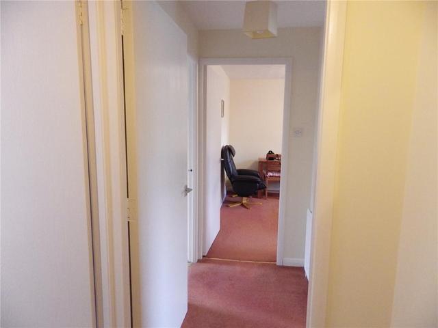  Image of 1 bedroom Flat to rent in Stuart Crescent East Craigs Edinburgh EH12 at Corstorphine Edinburgh Edinburgh, EH12 8XR