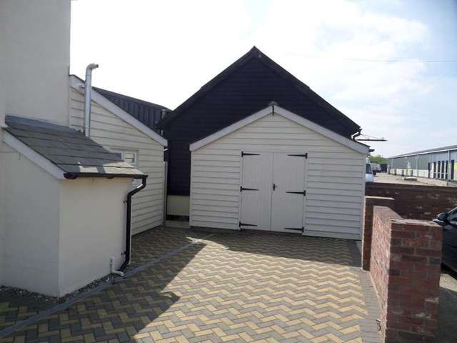  Image of 2 bedroom Detached house to rent in Pentlow Pentlow Sudbury CO10 at Pentlow, CO10 7JL