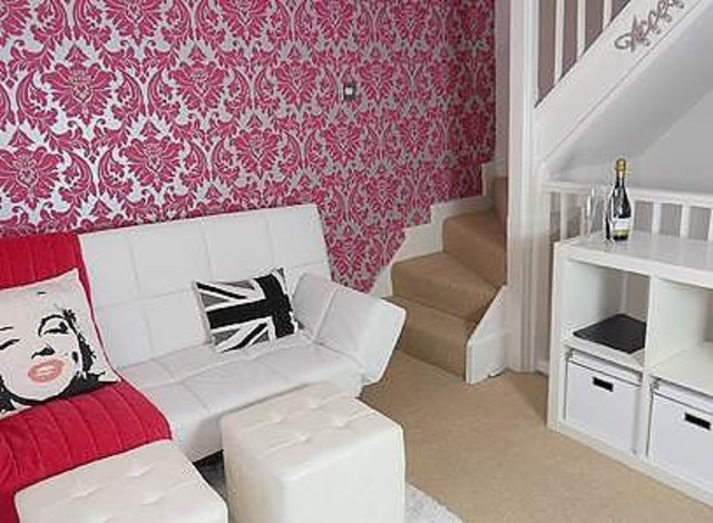  Image of 2 bedroom Cottage to rent in St. James