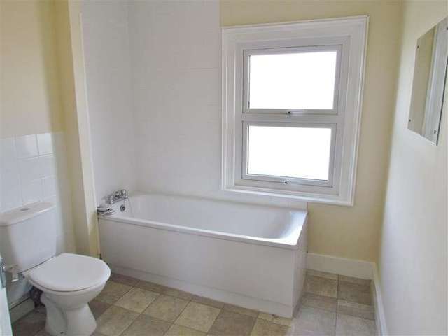  Image of 2 bedroom Semi-Detached house to rent in Steventon Road East Hanney Wantage OX12 at East Hanney  Wantage, OX12 0HS