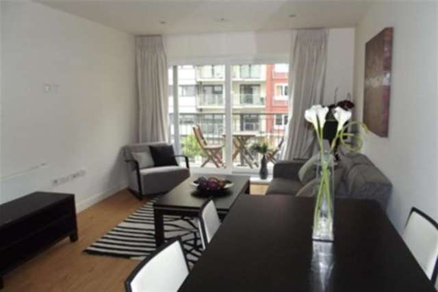  Image of 1 bedroom Property to rent in Heritage Avenue London NW9 at London, NW9 5XY