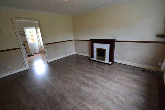  Image of 3 bedroom Semi-Detached house to rent in The Meadows Thorley Bishop