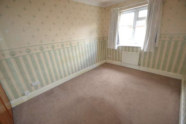  Image of 3 bedroom Semi-Detached house to rent in The Meadows Thorley Bishop