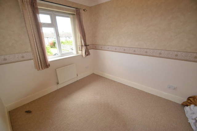  Image of 3 bedroom Semi-Detached house to rent in The Meadows Thorley Bishop