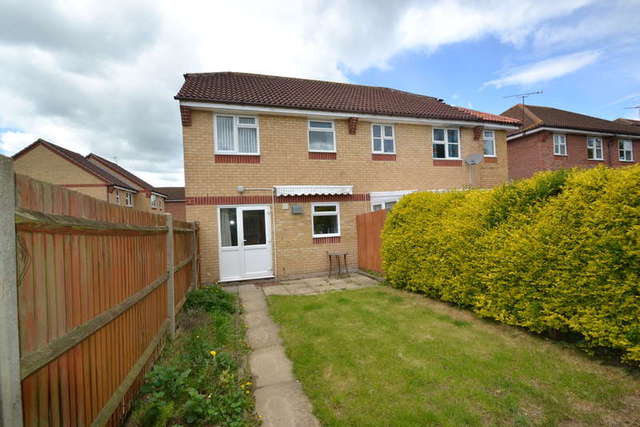  Image of 3 bedroom Semi-Detached house to rent in The Meadows Thorley Bishop