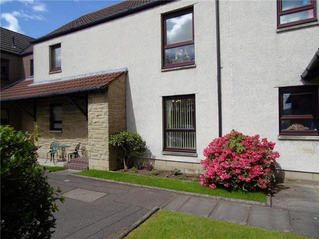 Image of 2 bedroom Flat to rent in The Paddockholm Edinburgh EH12 at Corstorphine Edinburgh Edinburgh, EH12 7XR