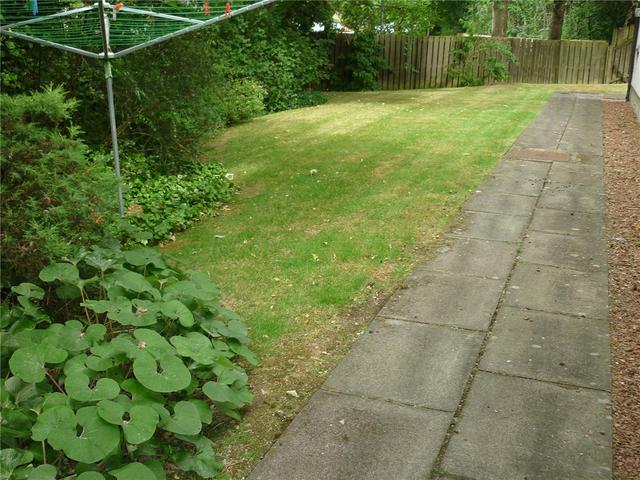  Image of 2 bedroom Flat to rent in The Paddockholm Edinburgh EH12 at Corstorphine Edinburgh Edinburgh, EH12 7XR