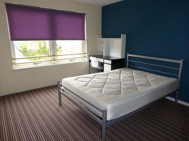  Image of 2 bedroom Flat to rent in Otago Street Glasgow G12 at Hillhead Glasgow Glasgow, G12 8PQ