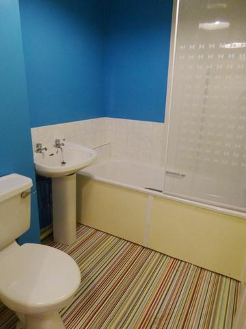  Image of 2 bedroom Flat to rent in Otago Street Glasgow G12 at Hillhead Glasgow Glasgow, G12 8PQ