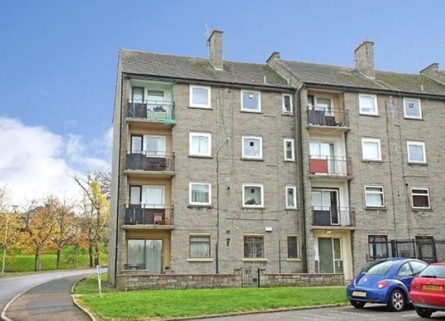  Image of 4 bedroom Flat to rent in Gardner Crescent Aberdeen AB12 at Kincorth Aberdeen Aberdeen, AB12 5TT