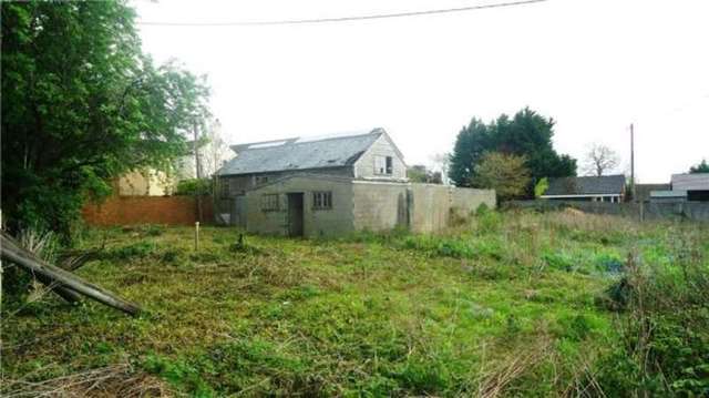  Image of Detached house for sale in Leighton Road Stanbridge Leighton Buzzard LU7 at Tilsworth Road Stanbridge Stanbridge, LU7 9HW
