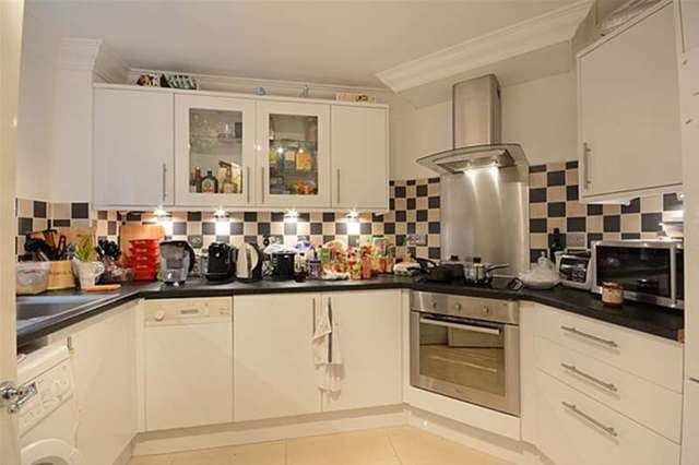  Image of 2 bedroom Flat to rent in Whitfield Street London W1T at Goodge Street, W1T 4HJ