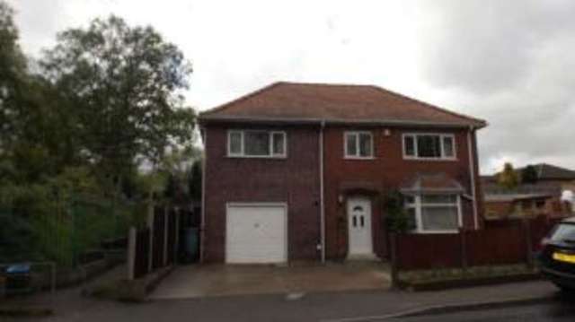  Image of 5 bedroom Detached house for sale in Hermitage Lane Mansfield NG18 at Mansfield Nottinghamshire Mansfield, NG18 5HA