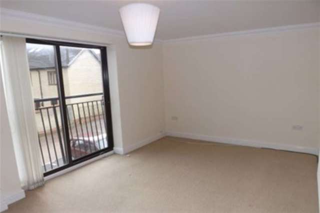 2 Bedroom Flat To Rent In Kelling Way Broughton Milton