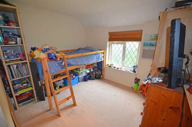  Image of 3 bedroom Cottage for sale in Broadway Road Windlesham GU20 at Broadway Road  Windlesham, GU20 6BU