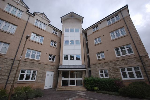  Image of 2 bedroom Flat to rent in Meadow Place Road Corstorphine Edinburgh EH12 at Corstorphine Edinburgh Edinburgh, EH12 7RY