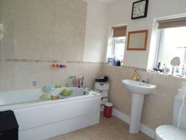  Image of 3 bedroom Detached house to rent in Hallington Louth LN11 at Hallington Louth, LN11 9QX