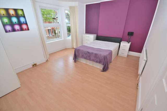  Image of 1 bedroom House Share to rent in Wantage Road Reading RG30 at Wantage Road  Reading, RG30 2SF