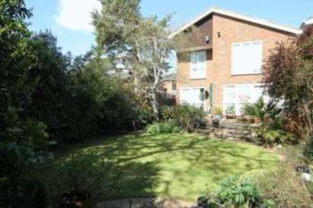  Image of 4 bedroom Detached house for sale in Acacia Close Stanmore HA7 at Acacia Close  Stanmore, HA7 3JR