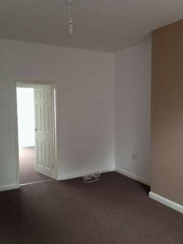  Image of 2 bedroom Flat to rent in Alexander Road Acocks Green Birmingham B27 at Alexander Road  Birmingham, B27 6HE