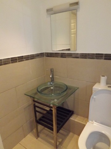  Image of 2 bedroom Flat to rent in Bassett Avenue Southampton SO16 at 131 Bassett Avenue Southampton Not specified, SO16 7EP