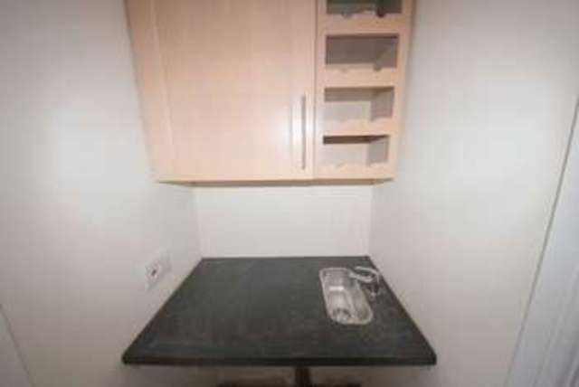  Image of 1 bedroom Property to rent in Bishops Road Hayes UB3 at Bishops Road  Hayes, UB3 2TE