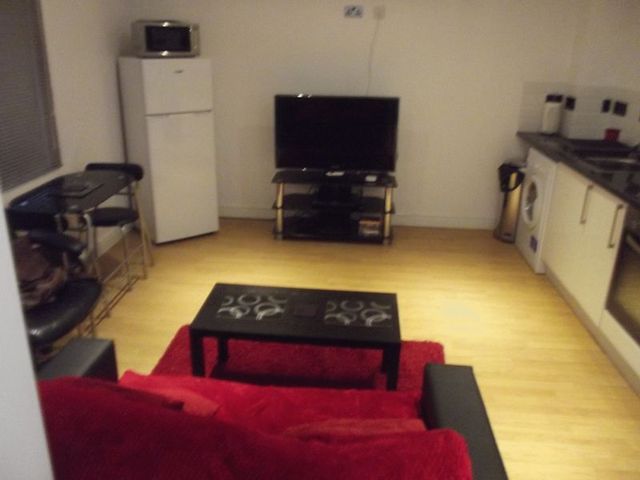  Image of 1 bedroom Flat to rent in York Road Leicester LE1 at York Road  Leicester, LE1 5TT